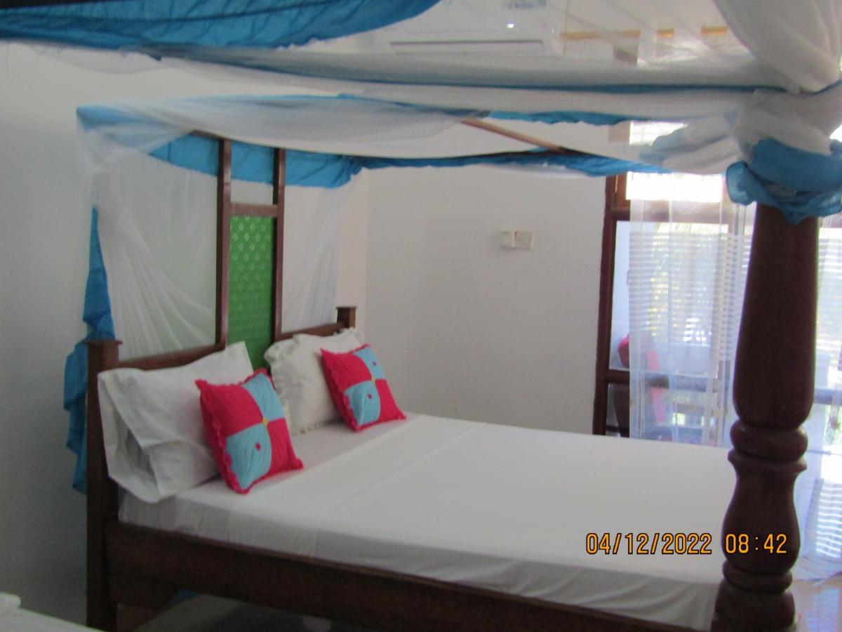 Kivulini Lodge And Restaurant Nungwi Ngoại thất bức ảnh