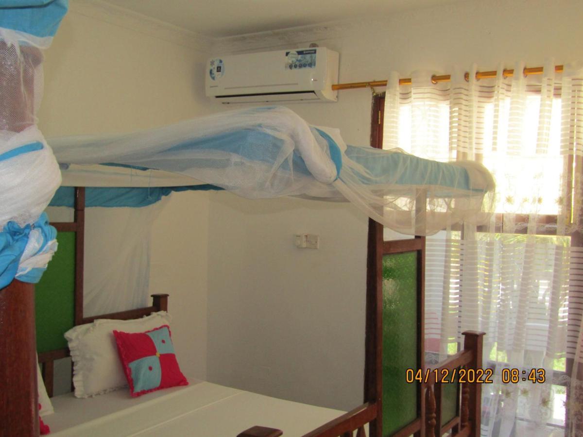 Kivulini Lodge And Restaurant Nungwi Ngoại thất bức ảnh