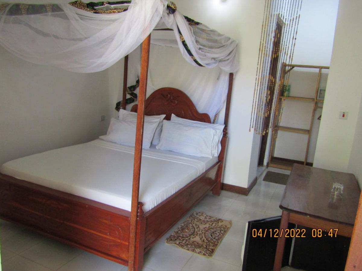 Kivulini Lodge And Restaurant Nungwi Ngoại thất bức ảnh