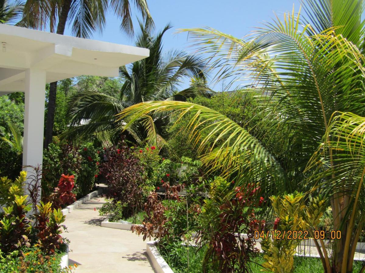 Kivulini Lodge And Restaurant Nungwi Ngoại thất bức ảnh
