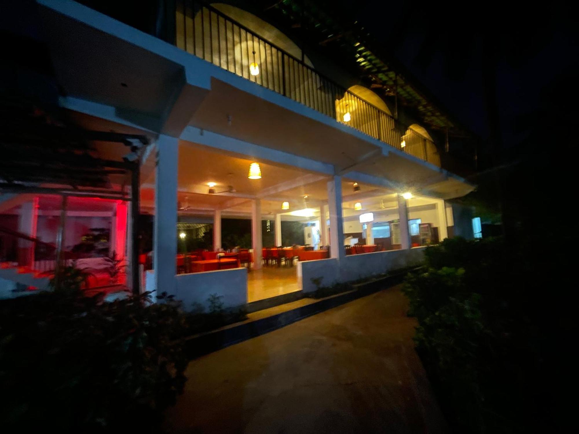 Kivulini Lodge And Restaurant Nungwi Ngoại thất bức ảnh