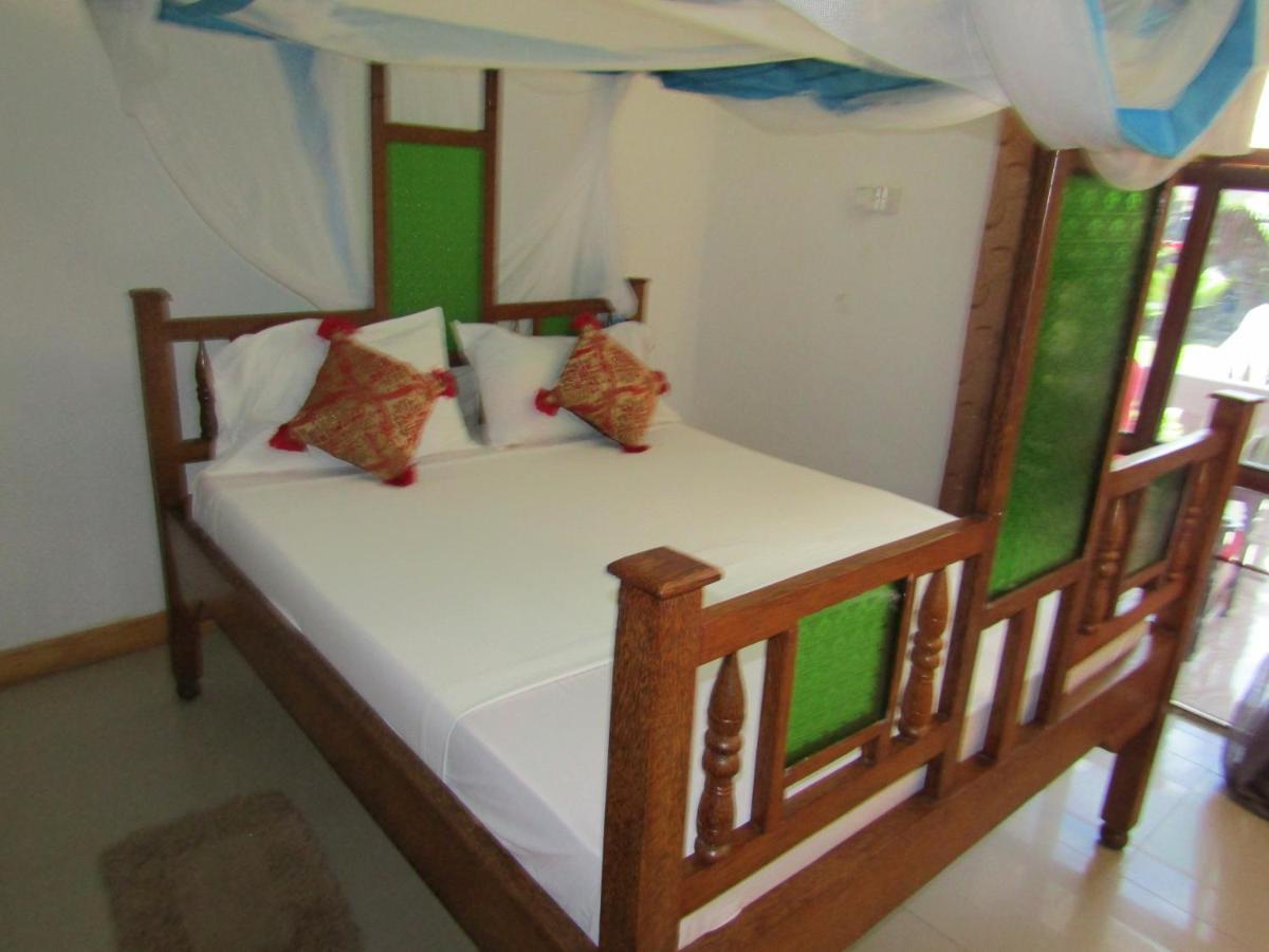 Kivulini Lodge And Restaurant Nungwi Ngoại thất bức ảnh